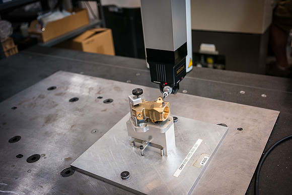 LowRes_15-035_060_