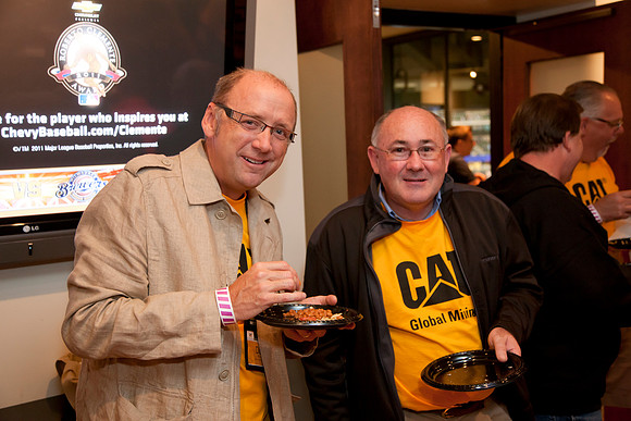 11-041-914_056