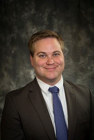 13-048_038