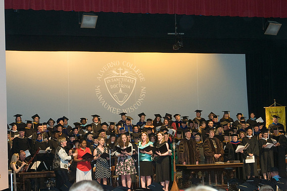 Nick_08_Grad_39