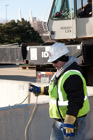 12-005_043