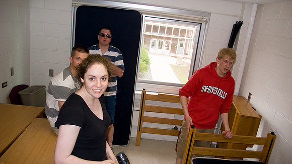 Kev_Moveout_03