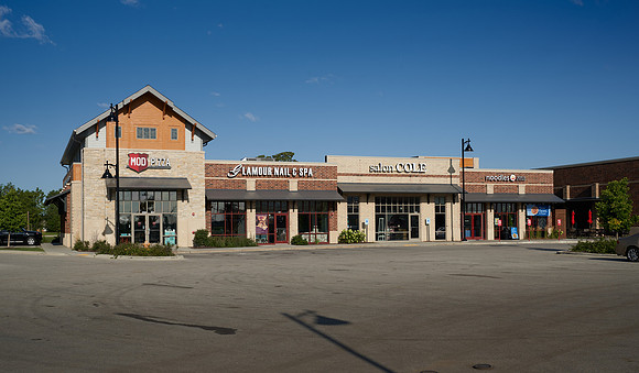 300dpi_19-026_AAshton_Qdoba_Mod_02