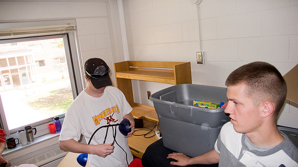 Kev_Moveout_02