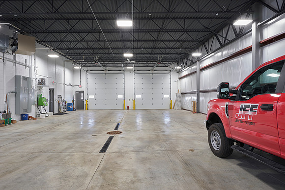 300dpi_20-008-15 JFast Freight_05