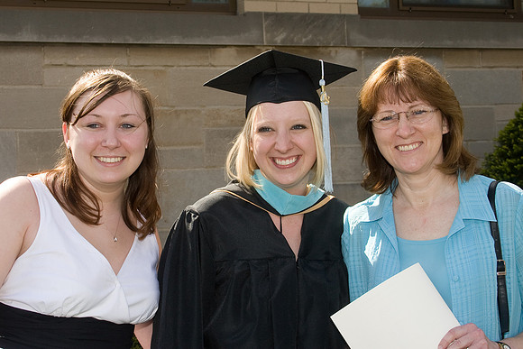 Nick_08_Grad_56