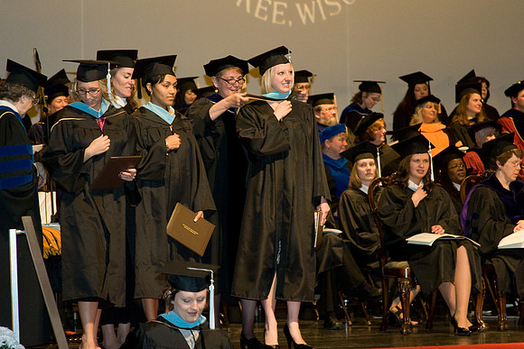 Nick_08_Grad_23