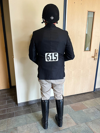 045