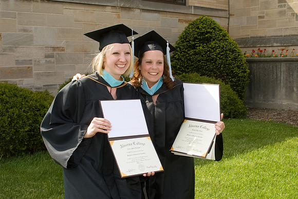 Nick_08_Grad_44